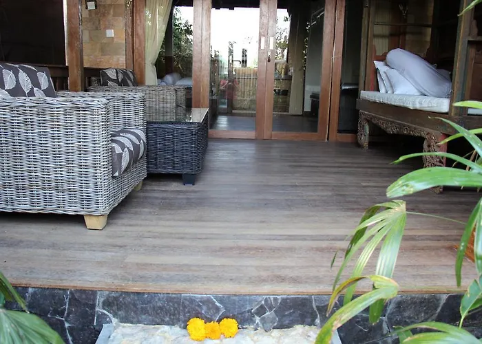Bali Sunrise Villas & Restaurant ゲストハウス