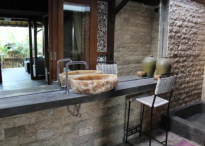 ゲストハウス Bali Sunrise Villas & Restaurant