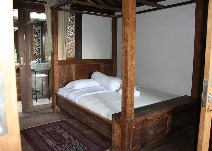 Bali Sunrise Villas & Restaurant ゲストハウス