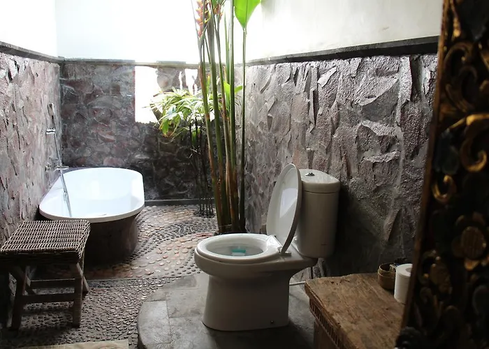ゲストハウス Bali Sunrise Villas & Restaurant 2*