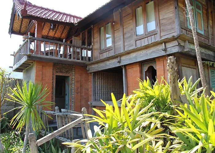 Bali Sunrise Villas & Restaurant ゲストハウス