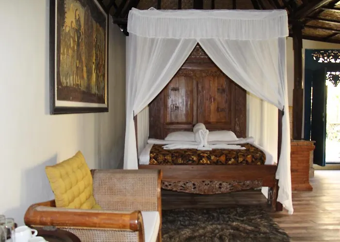 ゲストハウス Bali Sunrise Villas & Restaurant 2*